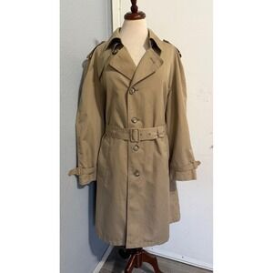Vintage 1970s Misty Harbor Mariner III Men Size 40R Tan Khaki Trench Coat Belted